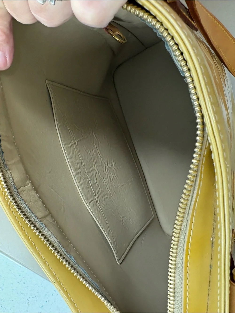 Louis Vuitton Vintage 2001 Monogram Vernis Houston Tote Bag Clean Lining Auth